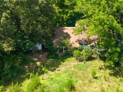 700 Hendricks Rd