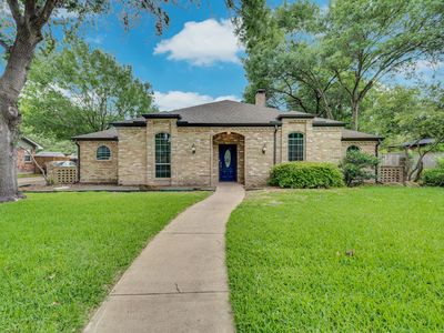 102 Chapman Cir