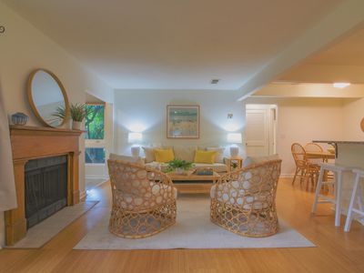 266 Alexandra Dr Unit 13