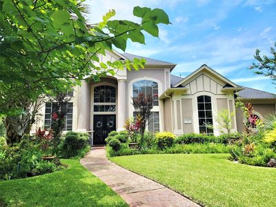 9 Camden Ct