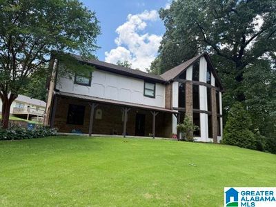 1405 Woodward Cir