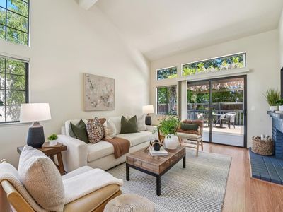 22 Saint Mathews Court