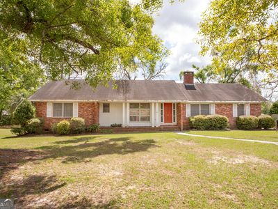 Property at 221 Marion St, Blackshear, GA