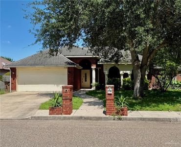 718 N Alteza Dr