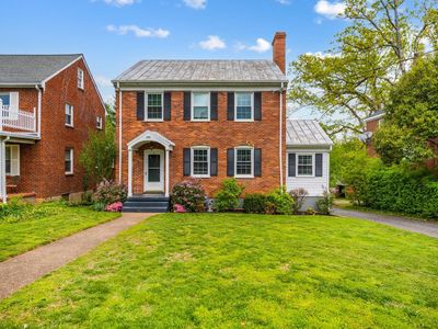306 Langhorne Ln