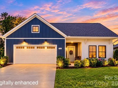112 Alenda Lux Cir