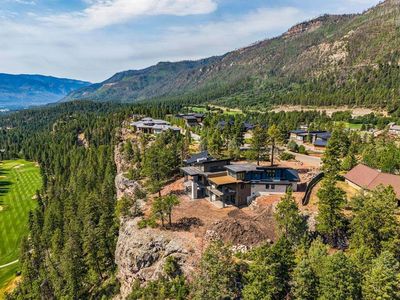 539 Glacier Cliff Drive