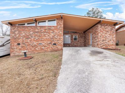 424 Folkstone Rd