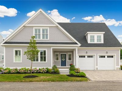 5 Portsmouth Ln