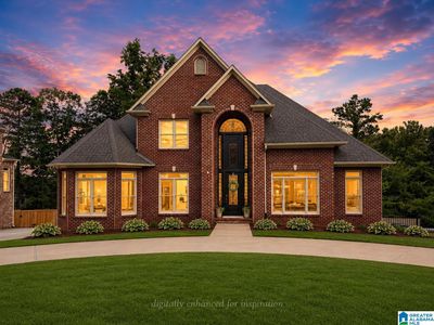 302 Palace Dr
