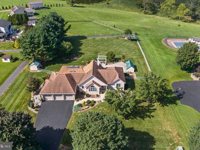 73 Zieglers Ln