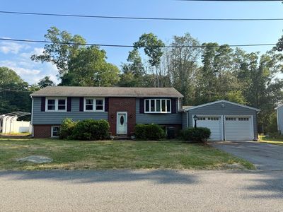 7 Keith Dr