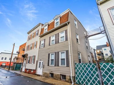 140 Athens St