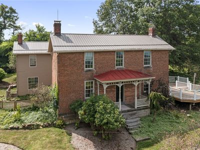 50 Wolfram Rd