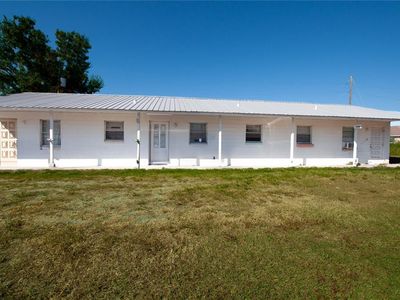 Property at 1600 NE Floridian Cir, Arcadia, FL