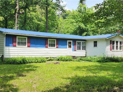 2001 W State Road 56