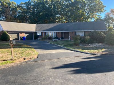 49 Tee Ln