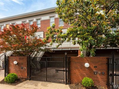 10 Portland Ct