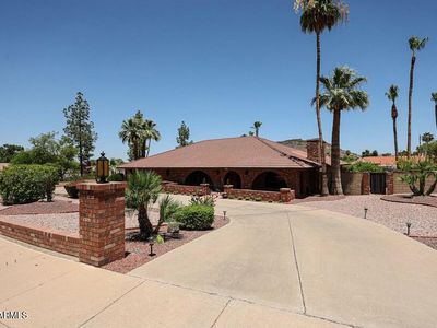 1322 W ASTER Drive