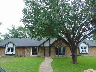 2714 Country Club Pkwy