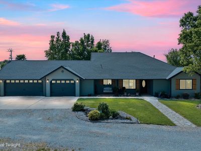 23795 Springwood Way