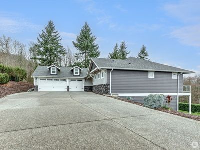 895 Marshall Drive