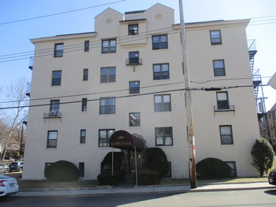 240 Alpine Place #3C