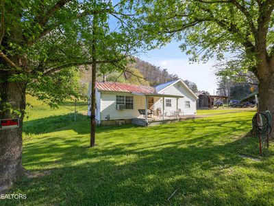 542 Back Valley Rd