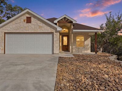 346 ASSINIBOIA DR
