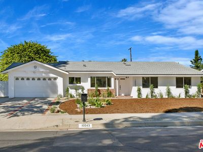10543 Yolanda Ave