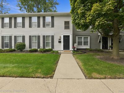 1660 Orchard Dr