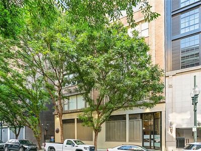 528 Baronne St APT 402