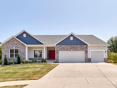 528 Leaning Woods St