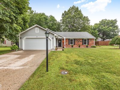 Property at 1043 Briarwood Dr, Brownsburg, IN