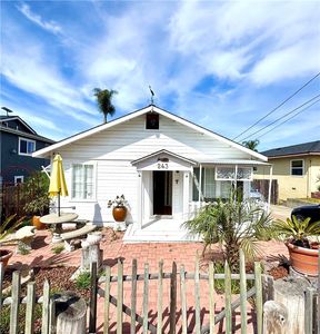 243 N 6th St