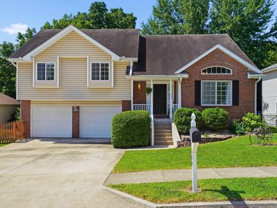 3200 Abbeywood Dr