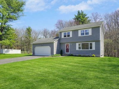 6 Ladd Ln