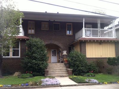157 2nd St
