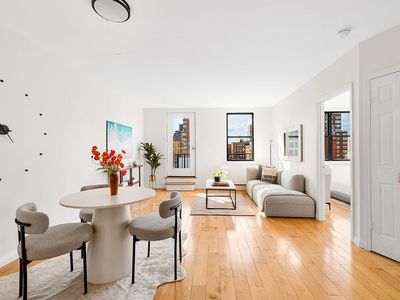 186 W 80th St APT 10E
