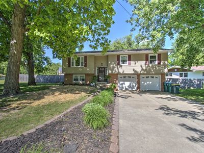 1135 Finley Ave