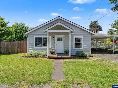 240 Thorpe St