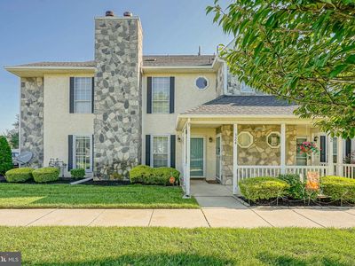 323 Whittier Ct