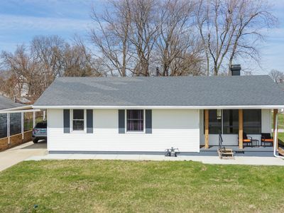 Property at 401 W Boundary St, Stanford, IL