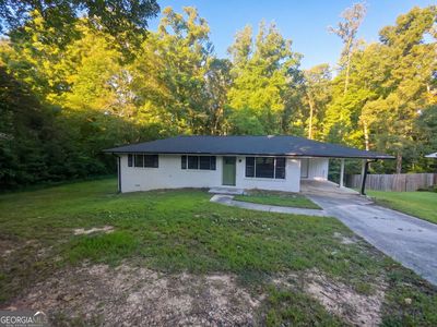 Property at 6489 N Sweetwater Rd, Lithia Springs, GA