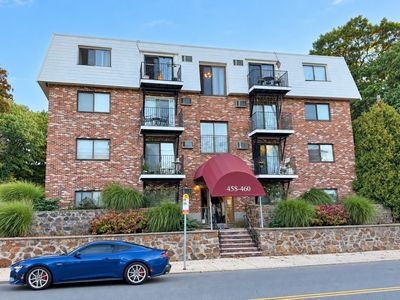 458-460 Eastern Ave #15