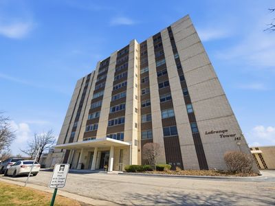 141 N La Grange Rd APT 806