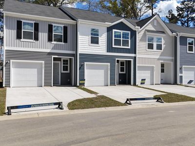 2704 Scarlett Maple St