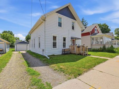 313 Prospect Ave