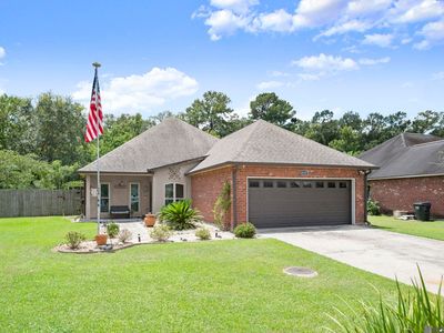 43267 Sycamore Bend Ave
