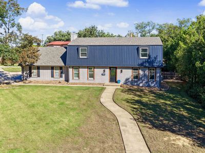 2111 Melrose Ln